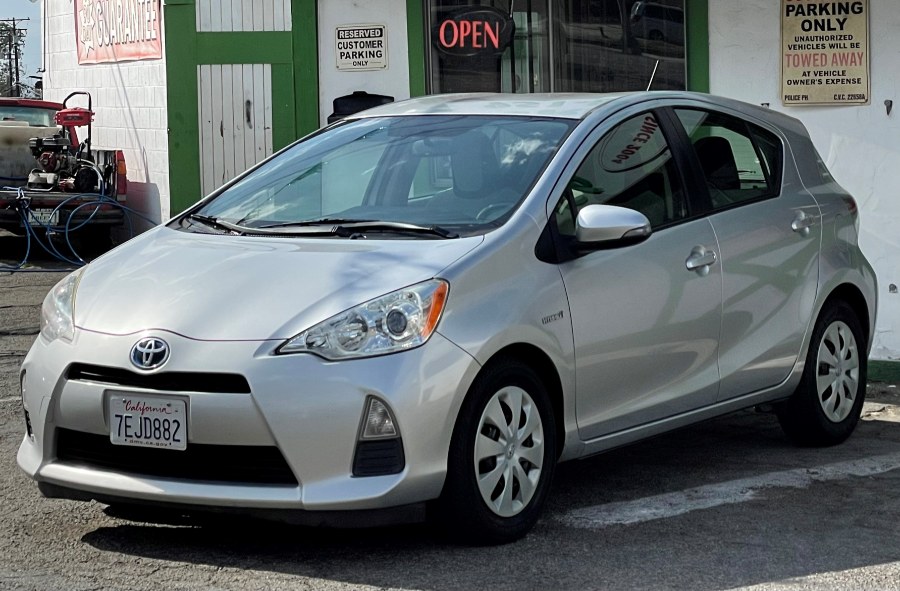 2014 Toyota Prius c 5dr HB Three (Natl), available for sale in Corona, California | Green Light Auto. Corona, California 2014 Toyota Prius c 5dr HB Three (Natl), available for sale in Corona, California | Green Light Auto. Corona, California
