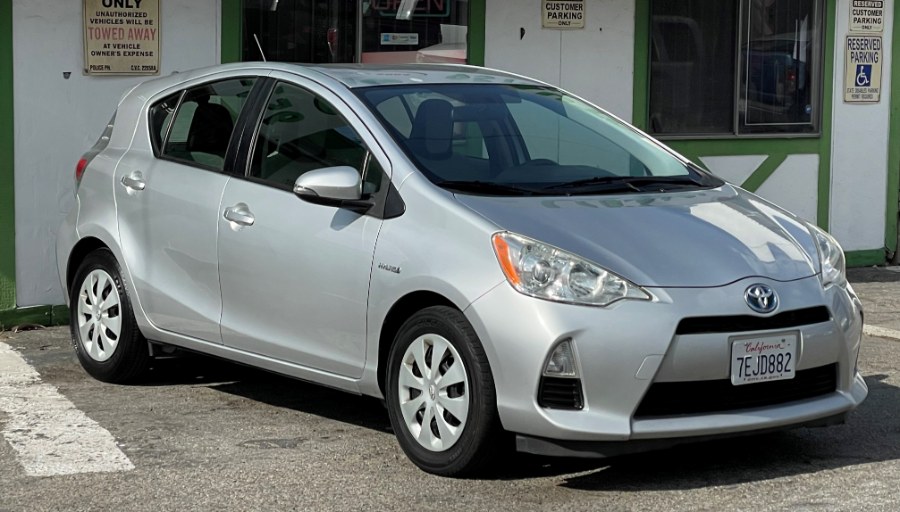 2014 Toyota Prius c 5dr HB Three (Natl), available for sale in Corona, California | Green Light Auto. Corona, California 2014 Toyota Prius c 5dr HB Three (Natl), available for sale in Corona, California | Green Light Auto. Corona, California