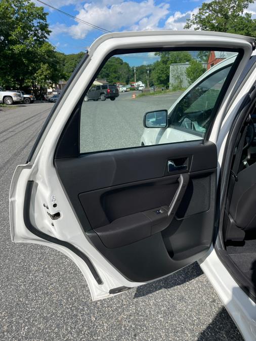 Used Ford Focus 4dr Sdn SEL 2010 | New Beginning Auto Service Inc . Ashland , Massachusetts Used Ford Focus 4dr Sdn SEL 2010 | New Beginning Auto Service Inc . Ashland , Massachusetts