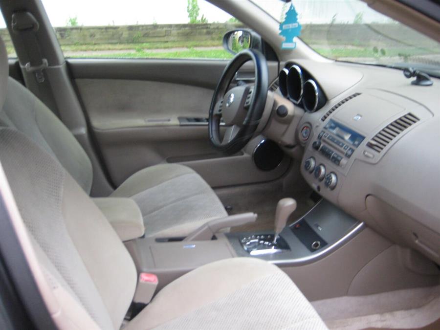 2006 Nissan Altima 2.5 S 4dr Sedan w/Automatic, available for sale in Massapequa, New York | Rite Choice Auto Inc.. Massapequa, New York 2006 Nissan Altima 2.5 S 4dr Sedan w/Automatic, available for sale in Massapequa, New York | Rite Choice Auto Inc.. Massapequa, New York
