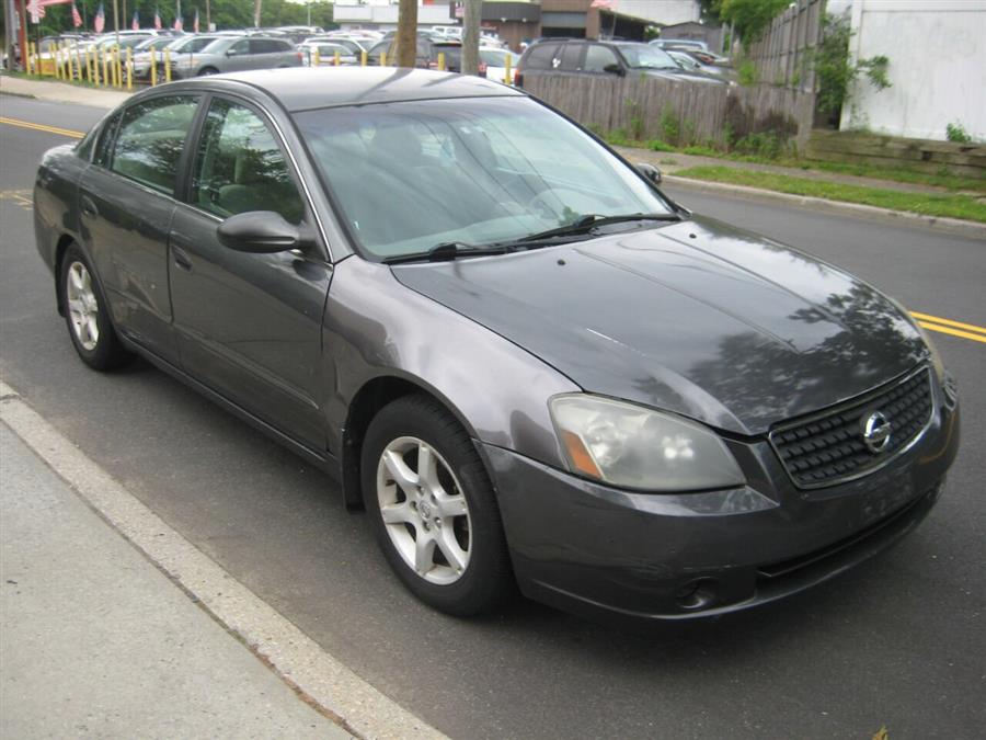 2006 Nissan Altima 2.5 S 4dr Sedan w/Automatic, available for sale in Massapequa, New York | Rite Choice Auto Inc.. Massapequa, New York 2006 Nissan Altima 2.5 S 4dr Sedan w/Automatic, available for sale in Massapequa, New York | Rite Choice Auto Inc.. Massapequa, New York