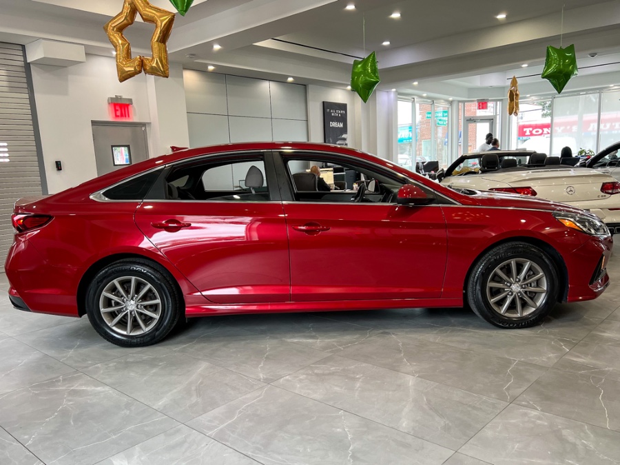 2019 Hyundai Sonata SE 2.4L, available for sale in Franklin Square, New York | Luxury Motor Club. Franklin Square, New York 2019 Hyundai Sonata SE 2.4L, available for sale in Franklin Square, New York | Luxury Motor Club. Franklin Square, New York
