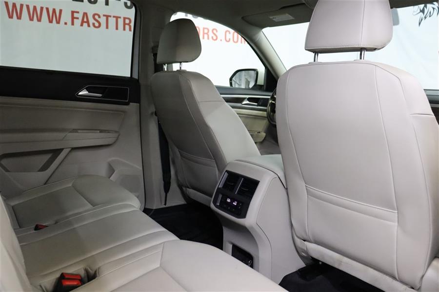 Used Volkswagen Atlas SE 2018 | Fast Track Motors. Paterson, New Jersey Used Volkswagen Atlas SE 2018 | Fast Track Motors. Paterson, New Jersey