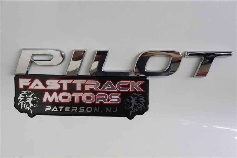 Used Honda Pilot EXL 2019 | Fast Track Motors. Paterson, New Jersey Used Honda Pilot EXL 2019 | Fast Track Motors. Paterson, New Jersey