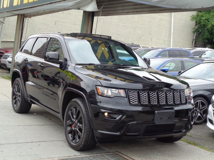 Used Jeep Grand Cherokee 4x4 Altitude 2018 | Top Speed Motors LLC. Jamaica, New York Used Jeep Grand Cherokee 4x4 Altitude 2018 | Top Speed Motors LLC. Jamaica, New York