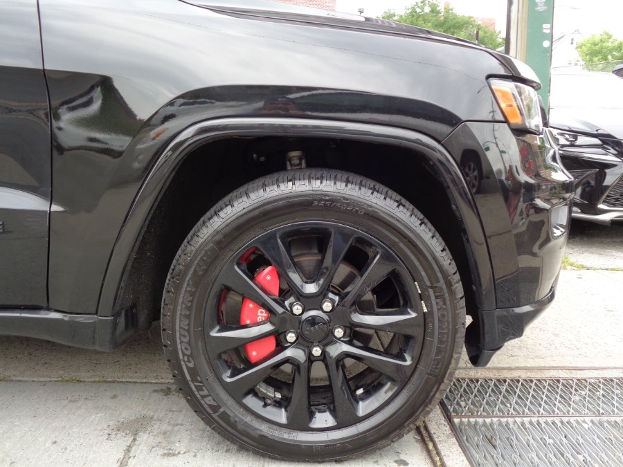 Used Jeep Grand Cherokee 4x4 Altitude 2018 | Top Speed Motors LLC. Jamaica, New York Used Jeep Grand Cherokee 4x4 Altitude 2018 | Top Speed Motors LLC. Jamaica, New York