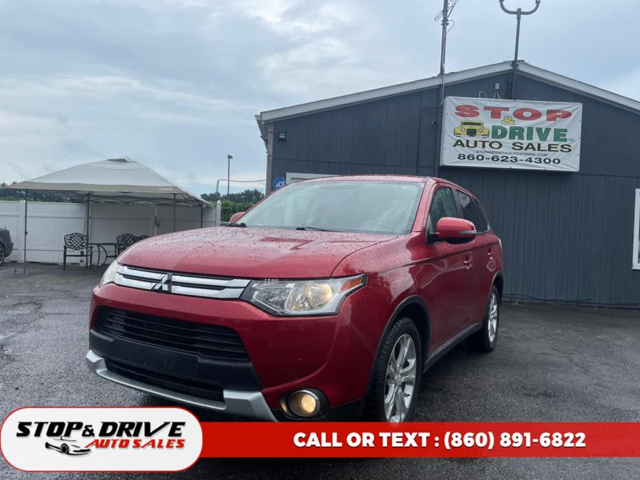 2015 Mitsubishi Outlander 4WD 4dr SE, available for sale in East Windsor, Connecticut | Stop & Drive Auto Sales. East Windsor, Connecticut