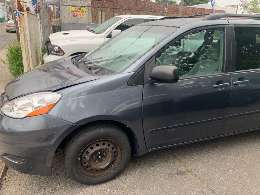 Used Toyota Sienna 5dr 8-Pass Van CE FWD 2010 | Car Valley Group. Jersey City, New Jersey Used Toyota Sienna 5dr 8-Pass Van CE FWD 2010 | Car Valley Group. Jersey City, New Jersey
