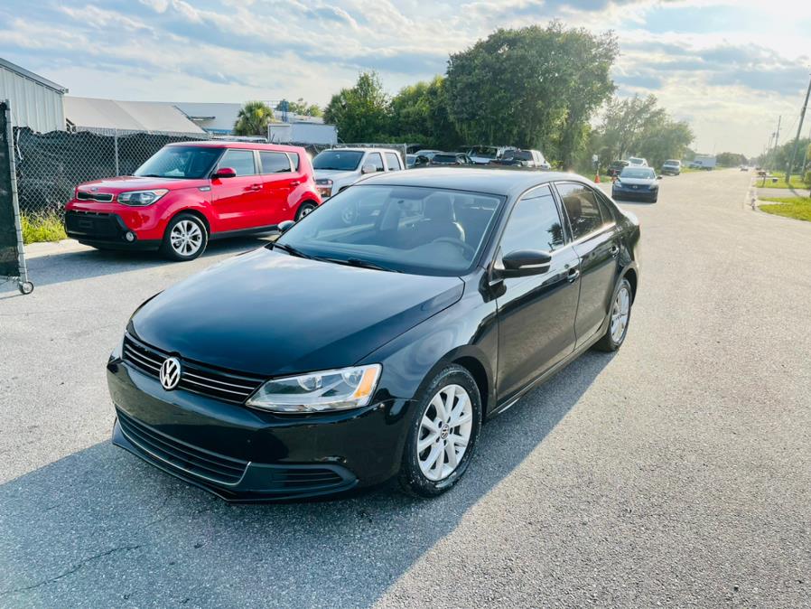 Used Volkswagen Jetta Sedan 4dr Auto SE w/Convenience/Sunroof *Ltd Avail* 2013 | Ideal Auto Sales. Orlando, Florida Used Volkswagen Jetta Sedan 4dr Auto SE w/Convenience/Sunroof *Ltd Avail* 2013 | Ideal Auto Sales. Orlando, Florida