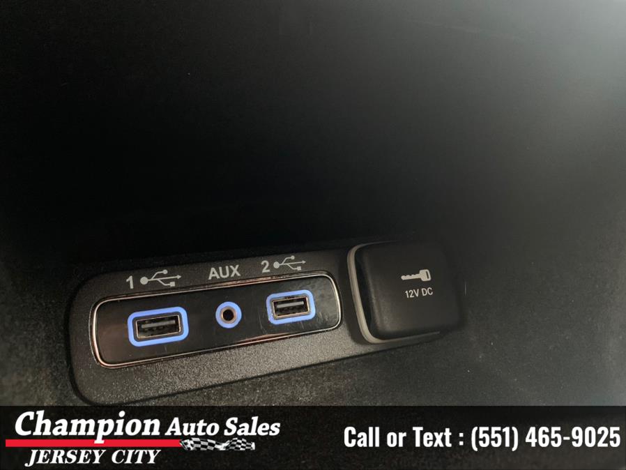 2018 Jeep Grand Cherokee Limited 4x4, available for sale in Jersey City, New Jersey | Champion Auto Sales. Jersey City, New Jersey 2018 Jeep Grand Cherokee Limited 4x4, available for sale in Jersey City, New Jersey | Champion Auto Sales. Jersey City, New Jersey