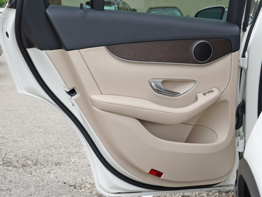 Used Mercedes-benz Glc GLC 300 2019 | Auto Expo Ent Inc.. Great Neck, New York Used Mercedes-benz Glc GLC 300 2019 | Auto Expo Ent Inc.. Great Neck, New York