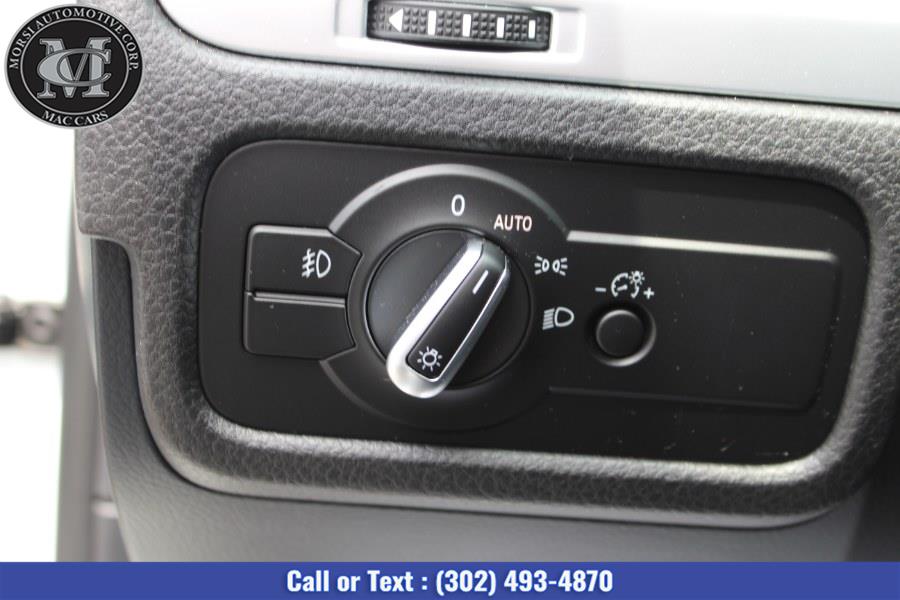Used Volkswagen Touareg 4dr V6 Lux 2015 | Morsi Automotive Corp. New Castle, Delaware Used Volkswagen Touareg 4dr V6 Lux 2015 | Morsi Automotive Corp. New Castle, Delaware