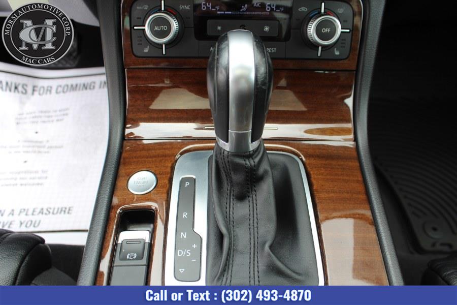 Used Volkswagen Touareg 4dr V6 Lux 2015 | Morsi Automotive Corp. New Castle, Delaware Used Volkswagen Touareg 4dr V6 Lux 2015 | Morsi Automotive Corp. New Castle, Delaware
