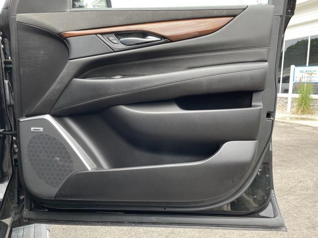 Used Cadillac Escalade Esv Premium 2018 | Blasius of Danbury. Danbury, Connecticut Used Cadillac Escalade Esv Premium 2018 | Blasius of Danbury. Danbury, Connecticut