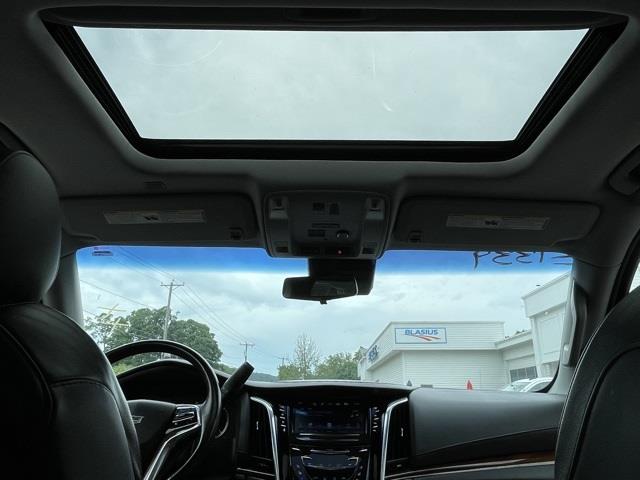 Used Cadillac Escalade Esv Premium 2018 | Blasius of Danbury. Danbury, Connecticut Used Cadillac Escalade Esv Premium 2018 | Blasius of Danbury. Danbury, Connecticut