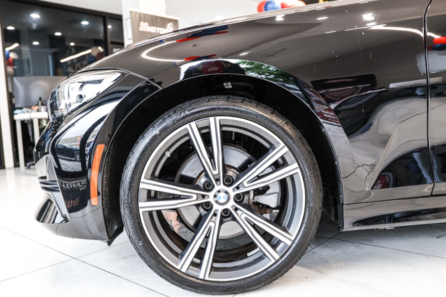 2019 BMW 3 Series 330i xDrive Sedan, available for sale in ELMONT, New York | 26 Motors Long Island. ELMONT, New York 2019 BMW 3 Series 330i xDrive Sedan, available for sale in ELMONT, New York | 26 Motors Long Island. ELMONT, New York