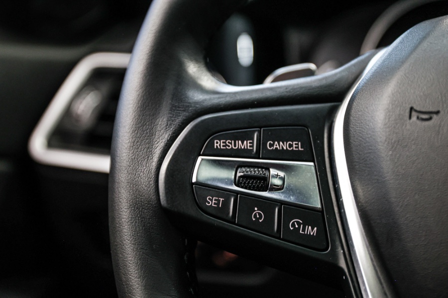 2019 BMW 3 Series 330i xDrive Sedan, available for sale in ELMONT, New York | 26 Motors Long Island. ELMONT, New York 2019 BMW 3 Series 330i xDrive Sedan, available for sale in ELMONT, New York | 26 Motors Long Island. ELMONT, New York