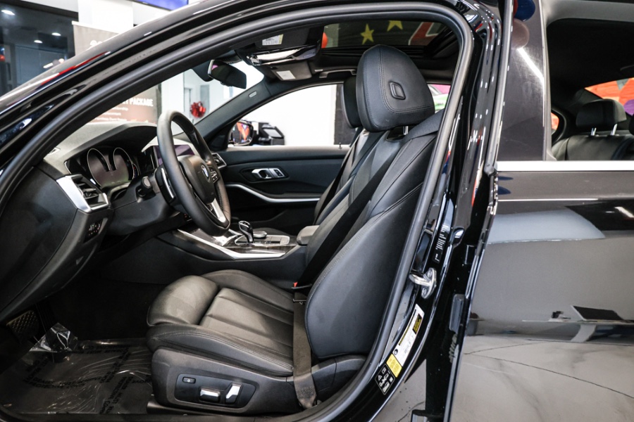 2019 BMW 3 Series 330i xDrive Sedan, available for sale in ELMONT, New York | 26 Motors Long Island. ELMONT, New York 2019 BMW 3 Series 330i xDrive Sedan, available for sale in ELMONT, New York | 26 Motors Long Island. ELMONT, New York