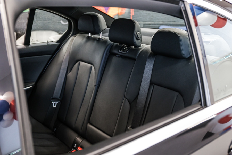 2019 BMW 3 Series 330i xDrive Sedan, available for sale in ELMONT, New York | 26 Motors Long Island. ELMONT, New York 2019 BMW 3 Series 330i xDrive Sedan, available for sale in ELMONT, New York | 26 Motors Long Island. ELMONT, New York