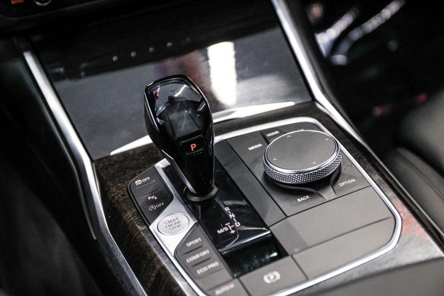 2019 BMW 3 Series 330i xDrive Sedan, available for sale in ELMONT, New York | 26 Motors Long Island. ELMONT, New York 2019 BMW 3 Series 330i xDrive Sedan, available for sale in ELMONT, New York | 26 Motors Long Island. ELMONT, New York