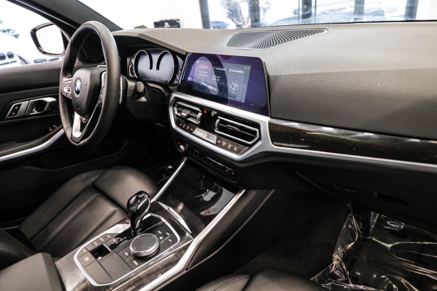 2019 BMW 3 Series 330i xDrive Sedan, available for sale in ELMONT, New York | 26 Motors Long Island. ELMONT, New York 2019 BMW 3 Series 330i xDrive Sedan, available for sale in ELMONT, New York | 26 Motors Long Island. ELMONT, New York