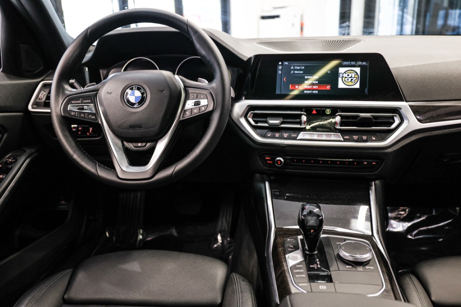 2019 BMW 3 Series 330i xDrive Sedan, available for sale in ELMONT, New York | 26 Motors Long Island. ELMONT, New York 2019 BMW 3 Series 330i xDrive Sedan, available for sale in ELMONT, New York | 26 Motors Long Island. ELMONT, New York
