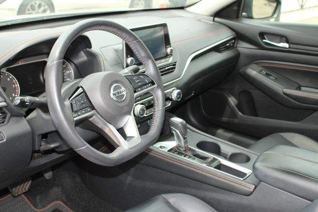 2019 Nissan Altima 2.5 SR, available for sale in Elmont, New York | NY Luxury Motors. Elmont, New York 2019 Nissan Altima 2.5 SR, available for sale in Elmont, New York | NY Luxury Motors. Elmont, New York