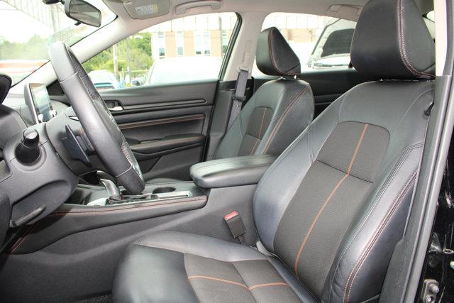 2019 Nissan Altima 2.5 SR, available for sale in Elmont, New York | NY Luxury Motors. Elmont, New York 2019 Nissan Altima 2.5 SR, available for sale in Elmont, New York | NY Luxury Motors. Elmont, New York