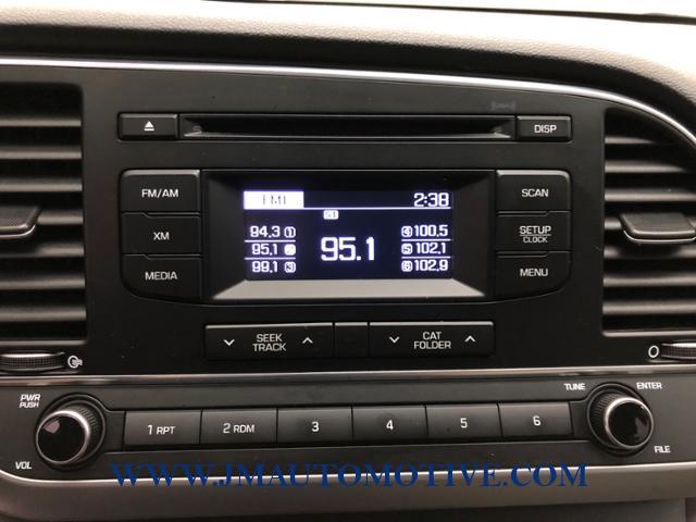 2017 Hyundai Elantra SE 2.0L Manual, available for sale in Naugatuck, Connecticut | J&M Automotive Sls&Svc LLC. Naugatuck, Connecticut 2017 Hyundai Elantra SE 2.0L Manual, available for sale in Naugatuck, Connecticut | J&M Automotive Sls&Svc LLC. Naugatuck, Connecticut