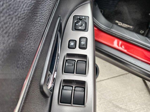 Used Mitsubishi Outlander Sport SE 2.4 2018 | Camy Cars. Great Neck, New York Used Mitsubishi Outlander Sport SE 2.4 2018 | Camy Cars. Great Neck, New York