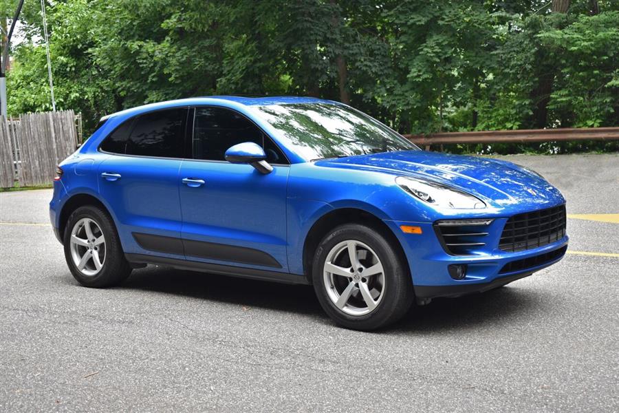 Used Porsche Macan Base AWD 4dr SUV 2017 | Camy Cars. Great Neck, New York Used Porsche Macan Base AWD 4dr SUV 2017 | Camy Cars. Great Neck, New York