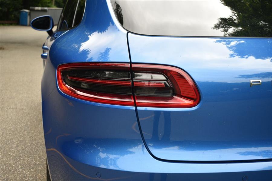 Used Porsche Macan Base AWD 4dr SUV 2017 | Camy Cars. Great Neck, New York Used Porsche Macan Base AWD 4dr SUV 2017 | Camy Cars. Great Neck, New York