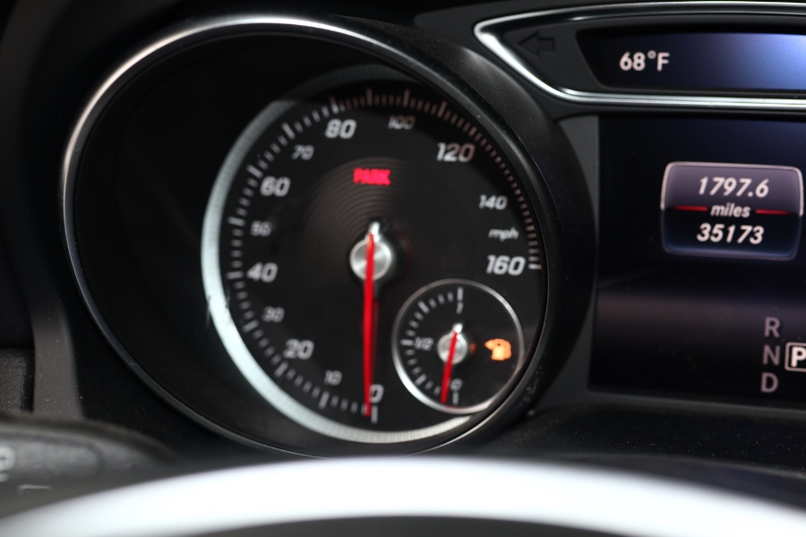 Used Mercedes-Benz GLA GLA 250 4MATIC SUV 2019 | Hillside Auto Mall Inc.. Jamaica, New York Used Mercedes-Benz GLA GLA 250 4MATIC SUV 2019 | Hillside Auto Mall Inc.. Jamaica, New York