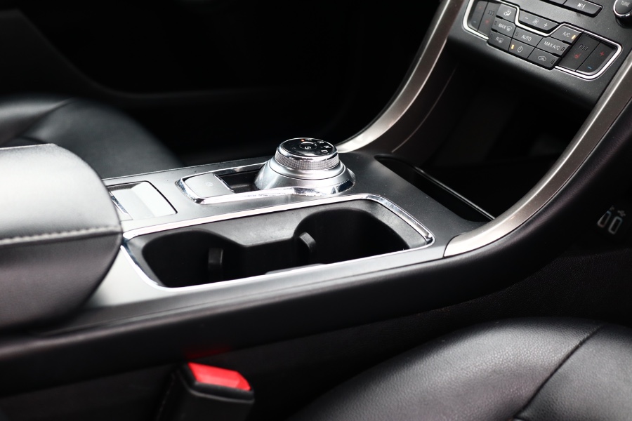 2019 Ford Fusion SEL FWD, available for sale in Jamaica, New York | Hillside Auto Mall Inc.. Jamaica, New York 2019 Ford Fusion SEL FWD, available for sale in Jamaica, New York | Hillside Auto Mall Inc.. Jamaica, New York