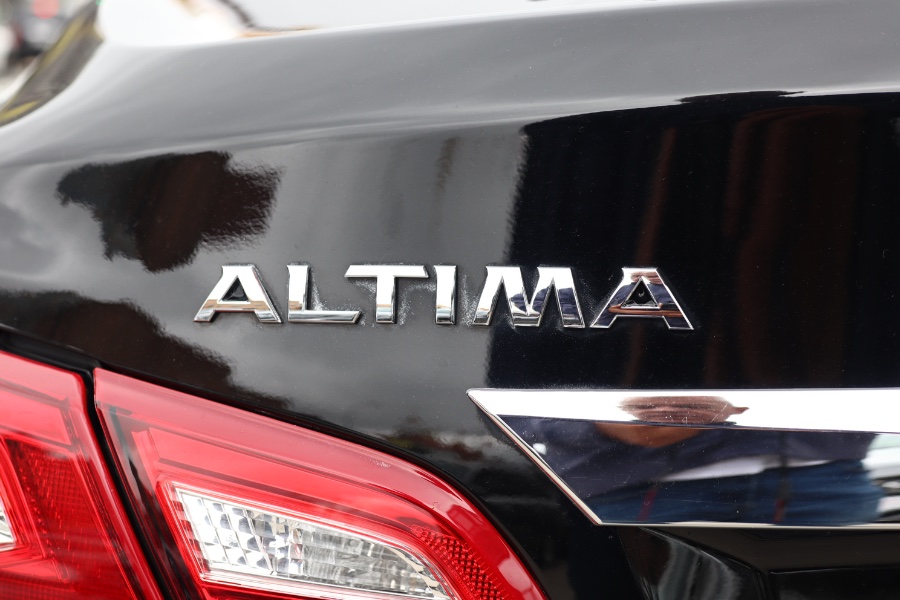 Used Nissan Altima 2.5 S Sedan 2017 | Hillside Auto Mall Inc.. Jamaica, New York Used Nissan Altima 2.5 S Sedan 2017 | Hillside Auto Mall Inc.. Jamaica, New York