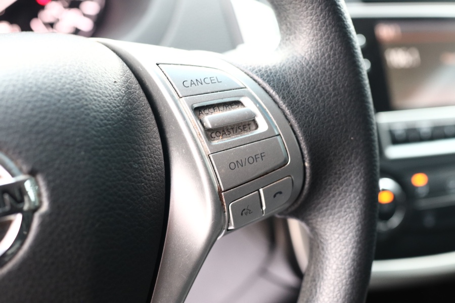 Used Nissan Altima 2.5 S Sedan 2017 | Hillside Auto Mall Inc.. Jamaica, New York Used Nissan Altima 2.5 S Sedan 2017 | Hillside Auto Mall Inc.. Jamaica, New York