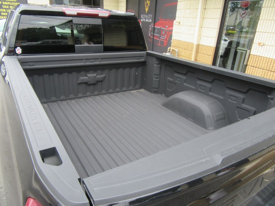 2019 Chevrolet Silverado 1500 4WD Crew Cab 147" LT, available for sale in Little Ferry, New Jersey | Royalty Auto Sales. Little Ferry, New Jersey 2019 Chevrolet Silverado 1500 4WD Crew Cab 147" LT, available for sale in Little Ferry, New Jersey | Royalty Auto Sales. Little Ferry, New Jersey