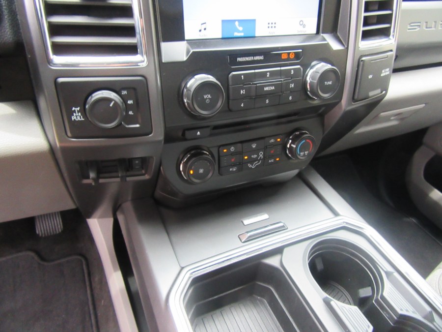 2017 Ford Super Duty F-350 SRW XLT 4WD Crew Cab 6.75'' Box, available for sale in Little Ferry, New Jersey | Royalty Auto Sales. Little Ferry, New Jersey 2017 Ford Super Duty F-350 SRW XLT 4WD Crew Cab 6.75'' Box, available for sale in Little Ferry, New Jersey | Royalty Auto Sales. Little Ferry, New Jersey