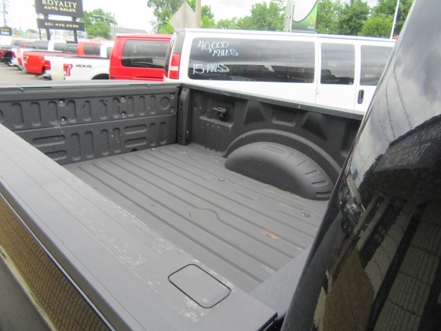 2017 Ford Super Duty F-350 SRW XLT 4WD Crew Cab 6.75'' Box, available for sale in Little Ferry, New Jersey | Royalty Auto Sales. Little Ferry, New Jersey 2017 Ford Super Duty F-350 SRW XLT 4WD Crew Cab 6.75'' Box, available for sale in Little Ferry, New Jersey | Royalty Auto Sales. Little Ferry, New Jersey