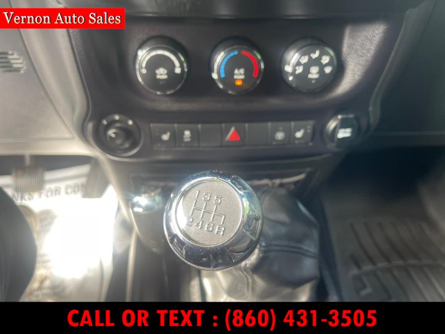 Used Jeep Wrangler 4WD 2dr Sahara 2015 | Vernon Auto Sale & Service. Manchester, Connecticut Used Jeep Wrangler 4WD 2dr Sahara 2015 | Vernon Auto Sale & Service. Manchester, Connecticut
