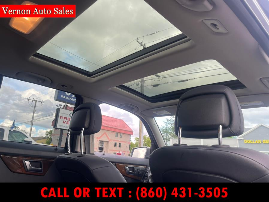2015 Mercedes-Benz GLK-Class 4MATIC 4dr GLK350, available for sale in Manchester, Connecticut | Vernon Auto Sale & Service. Manchester, Connecticut 2015 Mercedes-Benz GLK-Class 4MATIC 4dr GLK350, available for sale in Manchester, Connecticut | Vernon Auto Sale & Service. Manchester, Connecticut