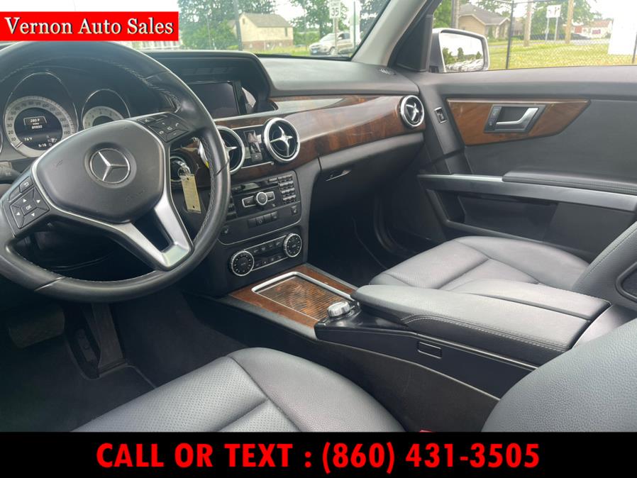 2015 Mercedes-Benz GLK-Class 4MATIC 4dr GLK350, available for sale in Manchester, Connecticut | Vernon Auto Sale & Service. Manchester, Connecticut 2015 Mercedes-Benz GLK-Class 4MATIC 4dr GLK350, available for sale in Manchester, Connecticut | Vernon Auto Sale & Service. Manchester, Connecticut