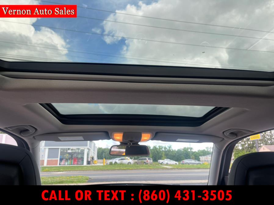 2015 Mercedes-Benz GLK-Class 4MATIC 4dr GLK350, available for sale in Manchester, Connecticut | Vernon Auto Sale & Service. Manchester, Connecticut 2015 Mercedes-Benz GLK-Class 4MATIC 4dr GLK350, available for sale in Manchester, Connecticut | Vernon Auto Sale & Service. Manchester, Connecticut