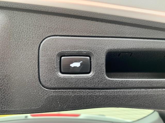 2009 Acura Mdx Tech Pkg, available for sale in Forestville, Maryland | Valentine Motor Company. Forestville, Maryland 2009 Acura Mdx Tech Pkg, available for sale in Forestville, Maryland | Valentine Motor Company. Forestville, Maryland
