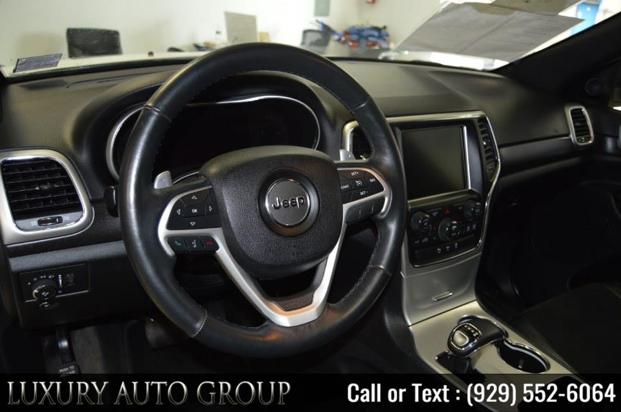 2015 Jeep Grand Cherokee 4WD 4dr Altitude, available for sale in Bronx, New York | Luxury Auto Group. Bronx, New York 2015 Jeep Grand Cherokee 4WD 4dr Altitude, available for sale in Bronx, New York | Luxury Auto Group. Bronx, New York