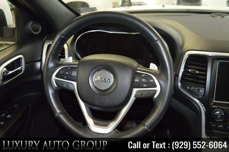 2015 Jeep Grand Cherokee 4WD 4dr Altitude, available for sale in Bronx, New York | Luxury Auto Group. Bronx, New York 2015 Jeep Grand Cherokee 4WD 4dr Altitude, available for sale in Bronx, New York | Luxury Auto Group. Bronx, New York