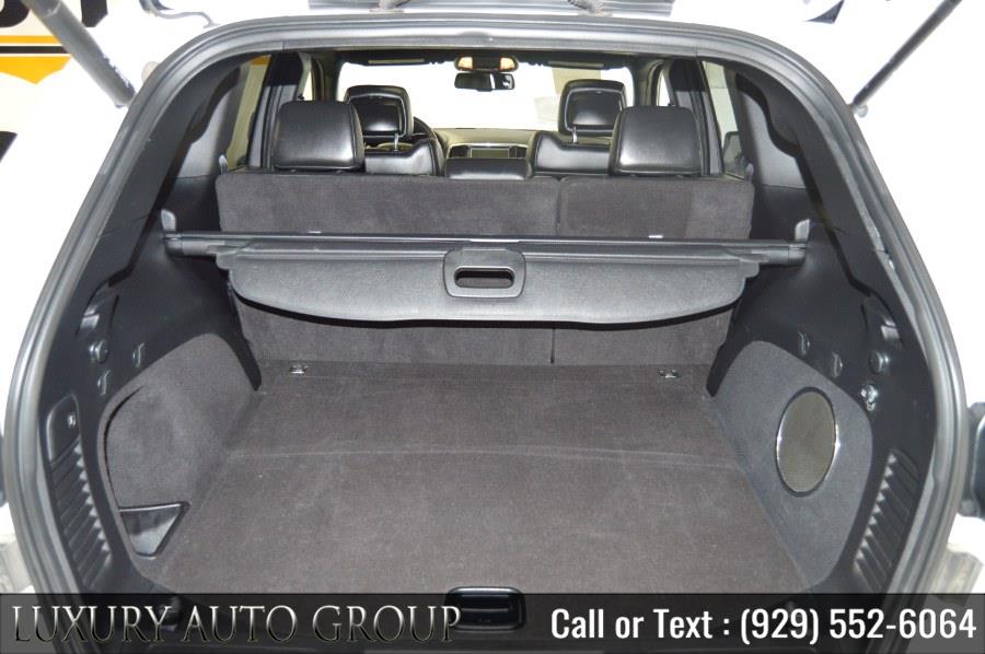 2015 Jeep Grand Cherokee 4WD 4dr Altitude, available for sale in Bronx, New York | Luxury Auto Group. Bronx, New York 2015 Jeep Grand Cherokee 4WD 4dr Altitude, available for sale in Bronx, New York | Luxury Auto Group. Bronx, New York