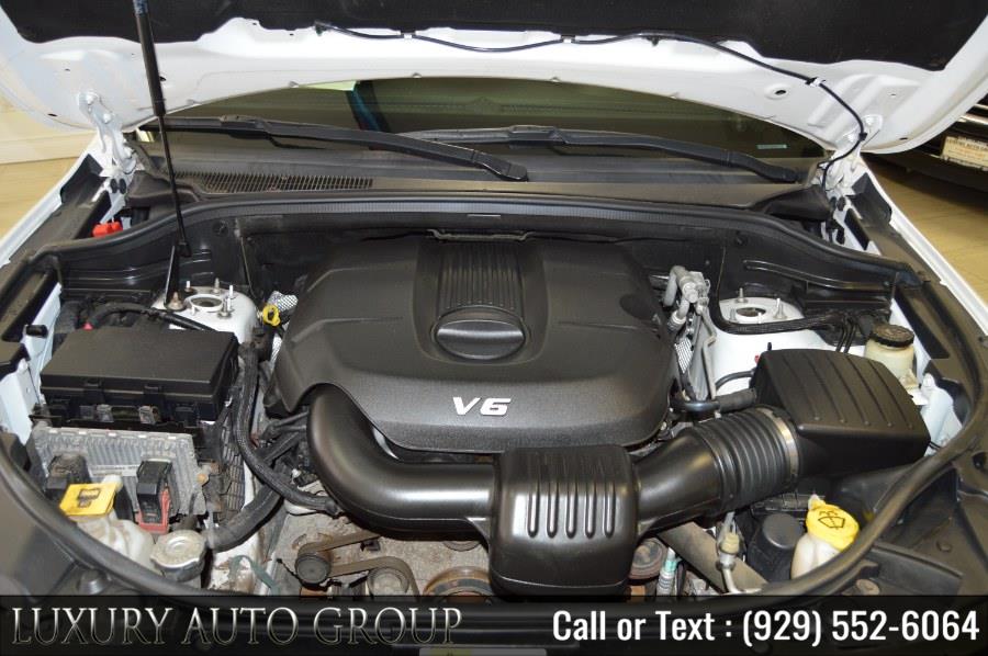 2015 Jeep Grand Cherokee 4WD 4dr Altitude, available for sale in Bronx, New York | Luxury Auto Group. Bronx, New York 2015 Jeep Grand Cherokee 4WD 4dr Altitude, available for sale in Bronx, New York | Luxury Auto Group. Bronx, New York