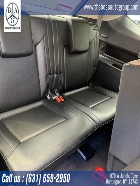 2019 Volkswagen Atlas 3.6L V6 SE w/Technology 4MOTION, available for sale in Huntington, New York | The Boss Auto Group. Huntington, New York 2019 Volkswagen Atlas 3.6L V6 SE w/Technology 4MOTION, available for sale in Huntington, New York | The Boss Auto Group. Huntington, New York