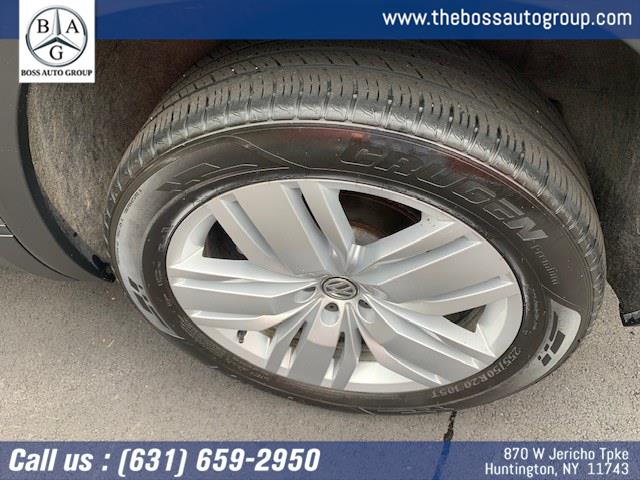 2019 Volkswagen Atlas 3.6L V6 SE w/Technology 4MOTION, available for sale in Huntington, New York | The Boss Auto Group. Huntington, New York 2019 Volkswagen Atlas 3.6L V6 SE w/Technology 4MOTION, available for sale in Huntington, New York | The Boss Auto Group. Huntington, New York